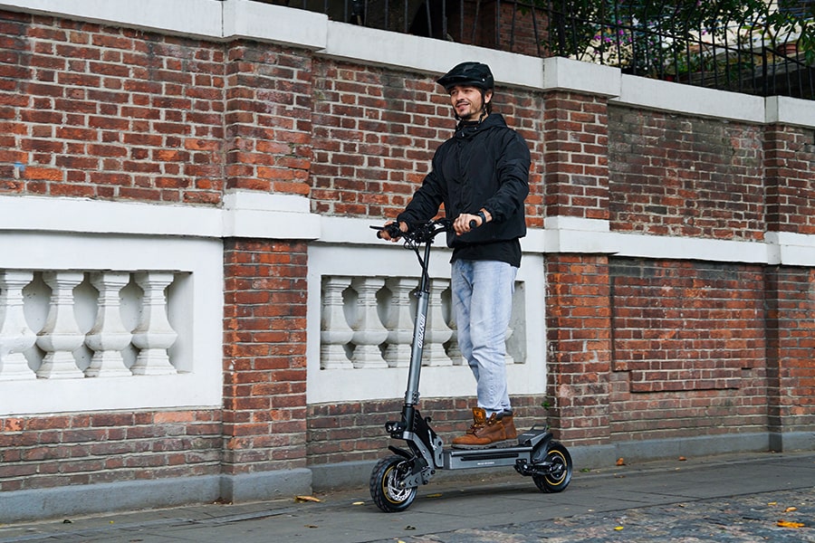 Electric Scooter License Requirements in the USA: What You Need to Know