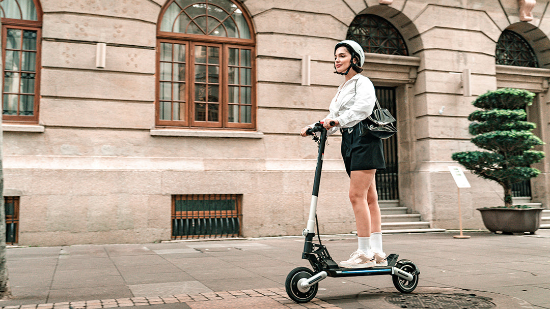 What are the different types of electric scooters?